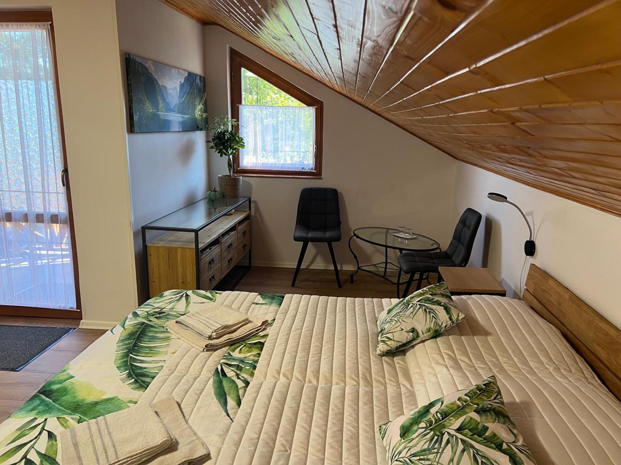 Apartmany Vinné Buitenkant foto