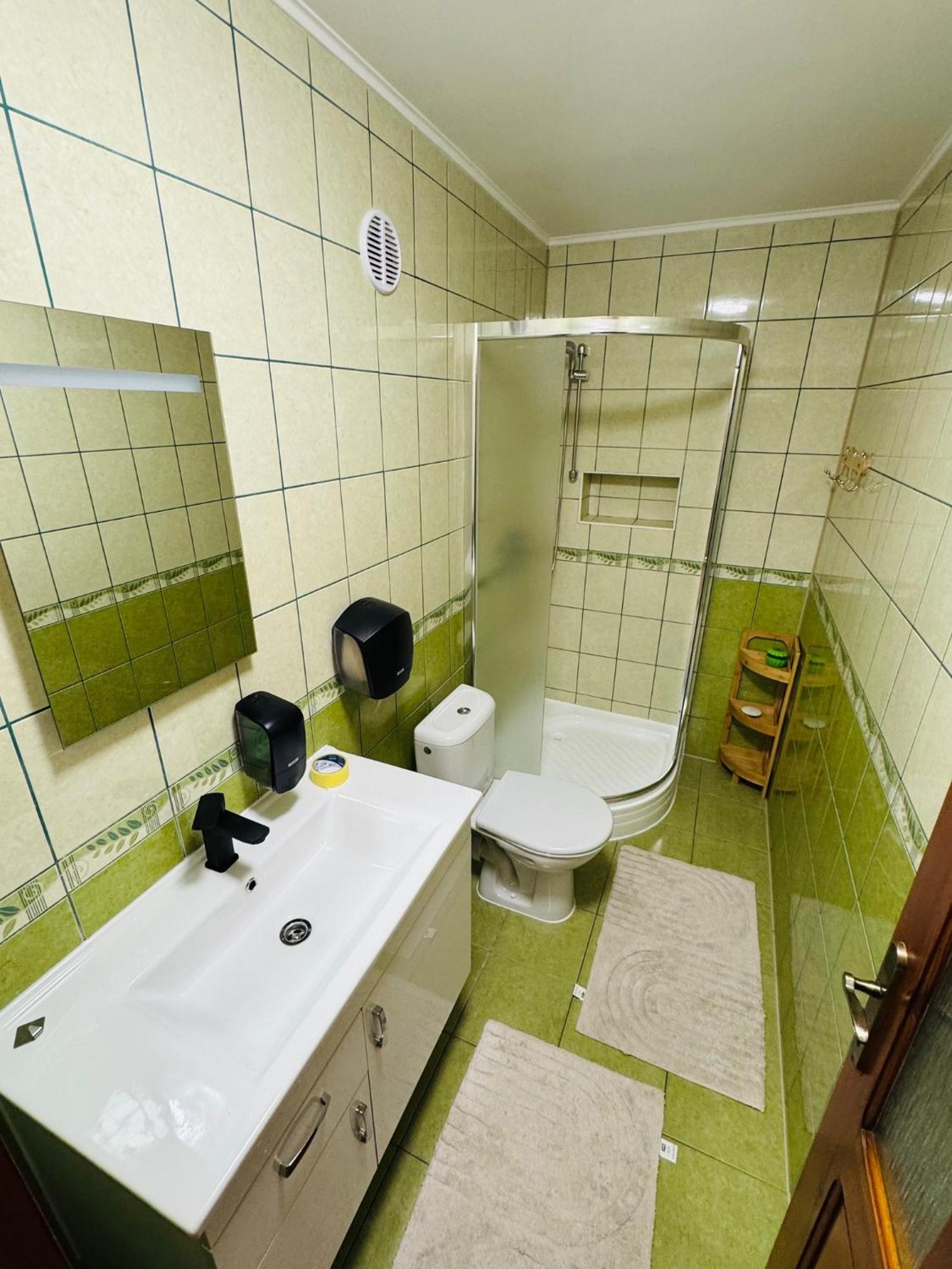 Apartmany Vinné Buitenkant foto